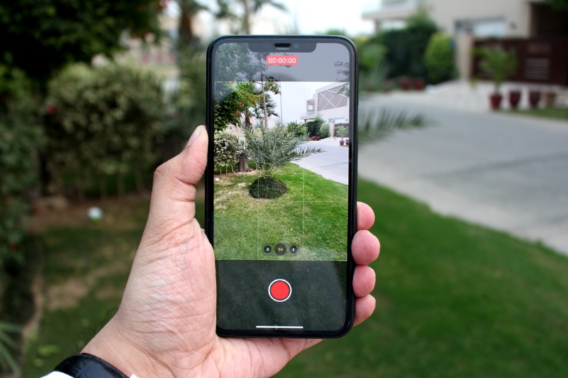 Quay video 4K 60fps chống rung ổn định trên iPhone 11 Pro Max