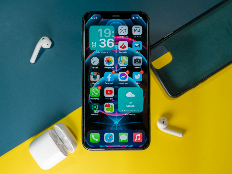 Màn hình iPhone 11 Pro Max