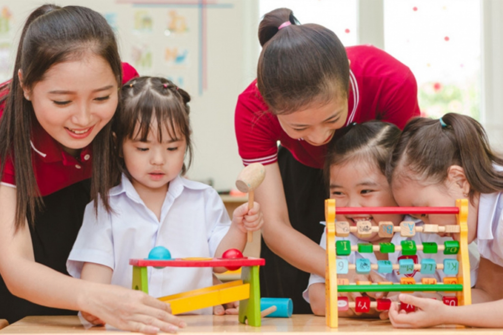 Những điều giáo viên mầm non không được làm