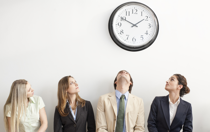 Đi đúng giờ trong cách phỏng vấn