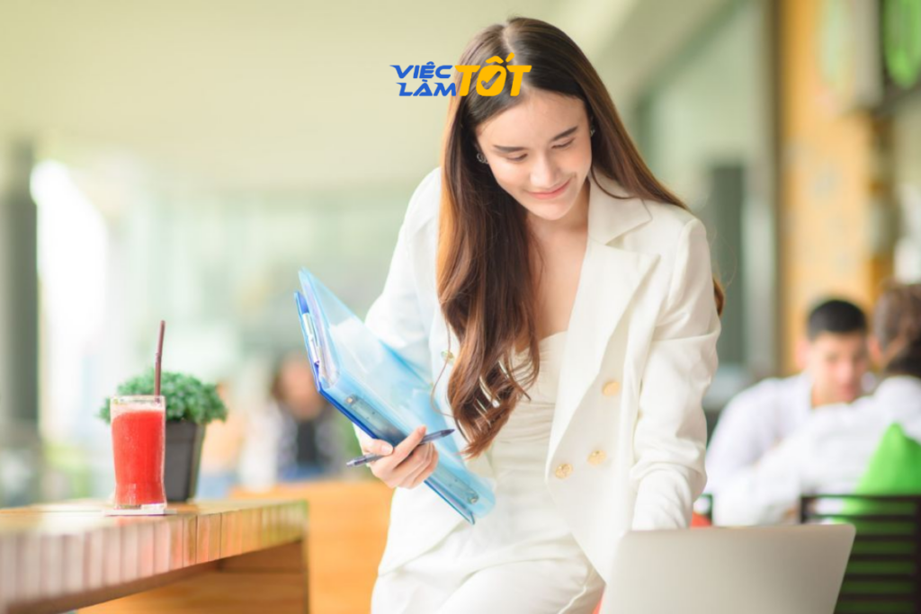 Thời gian làm việc 8 tiếng mỗi ngày