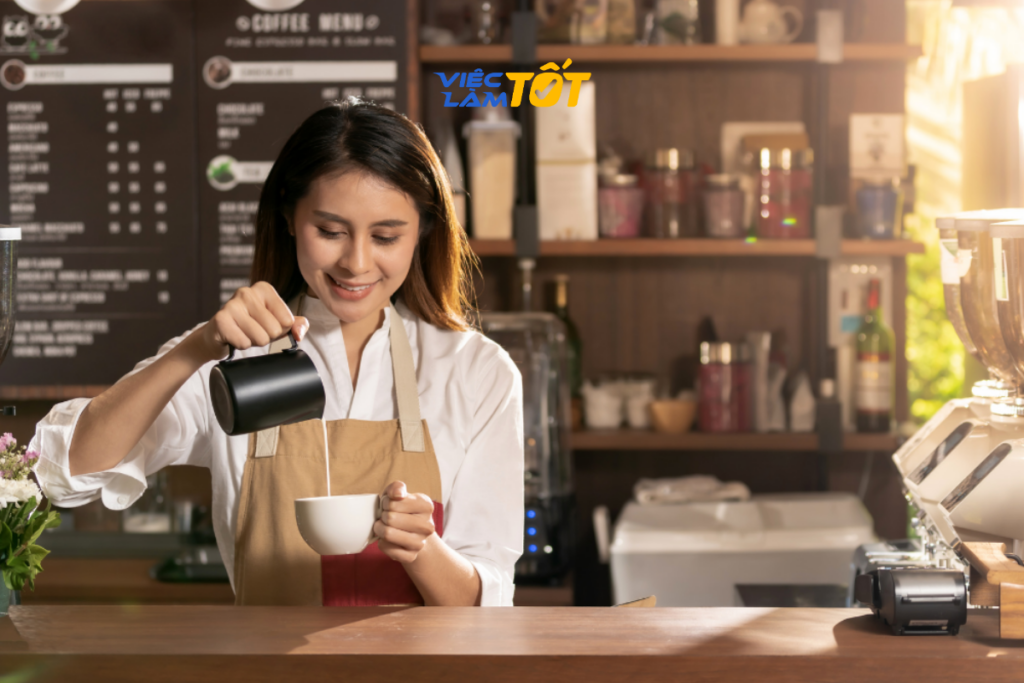 Kỹ năng làm phục vụ cafe tốt giúp bạn ghi điểm tuyệt đối trong mắt khách hàng và quản lý