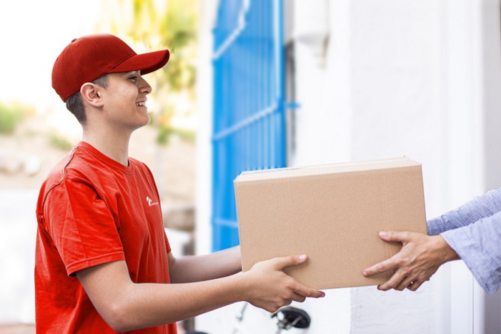 Shipper giao hàng là việc làm thêm cuối tuần linh hoạt