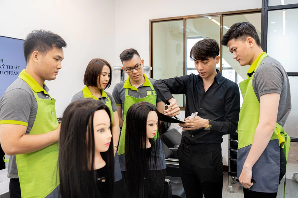 đào tạo thợ làm tóc