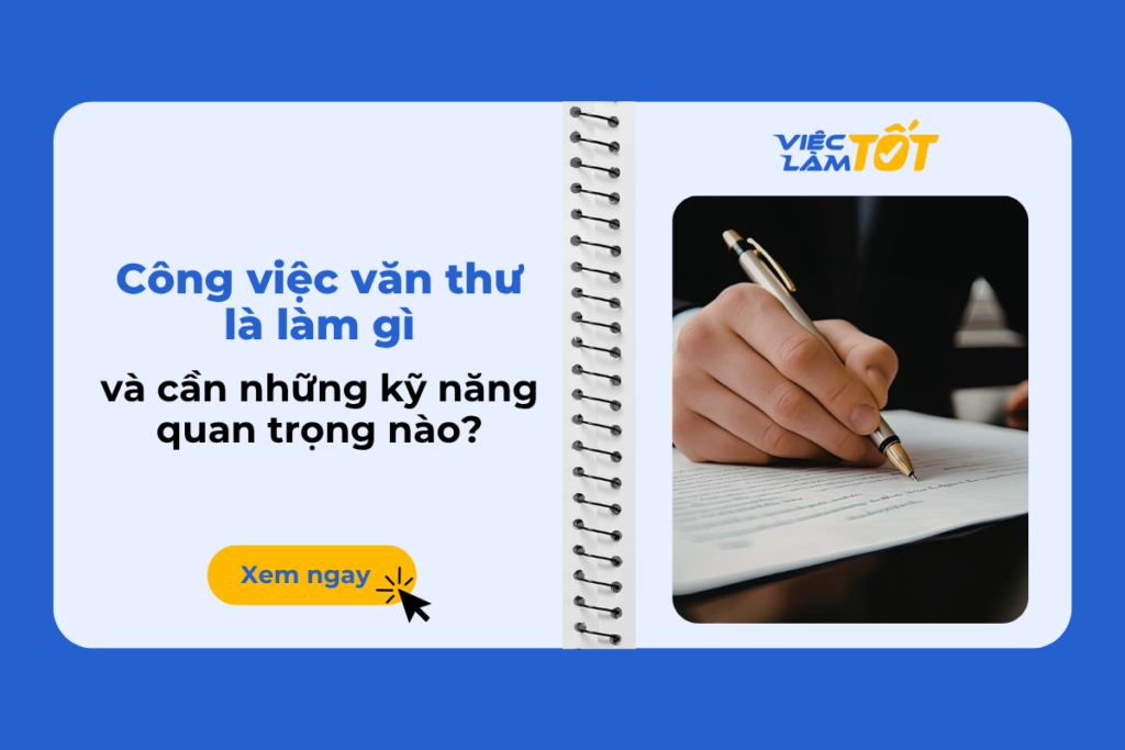 Công việc văn thư là làm gì và cần những kỹ năng quan trọng nào? Nhân viên văn thư đang sắp xếp hồ sơ và đóng dấu công văn tại văn phòng