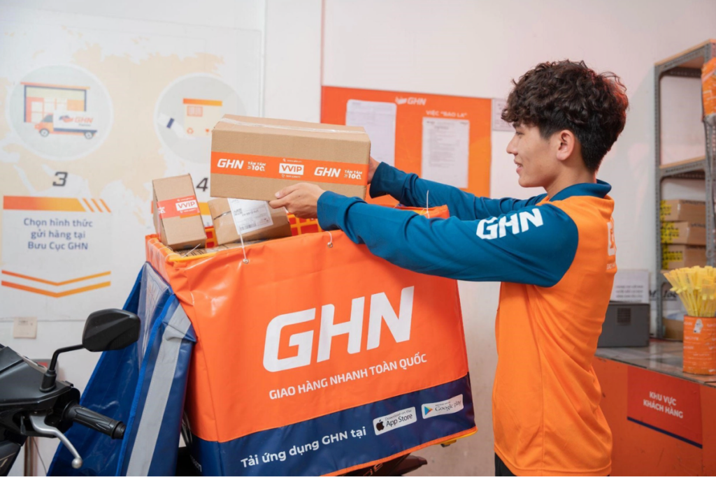 giờ làm việc giao hàng nhanh