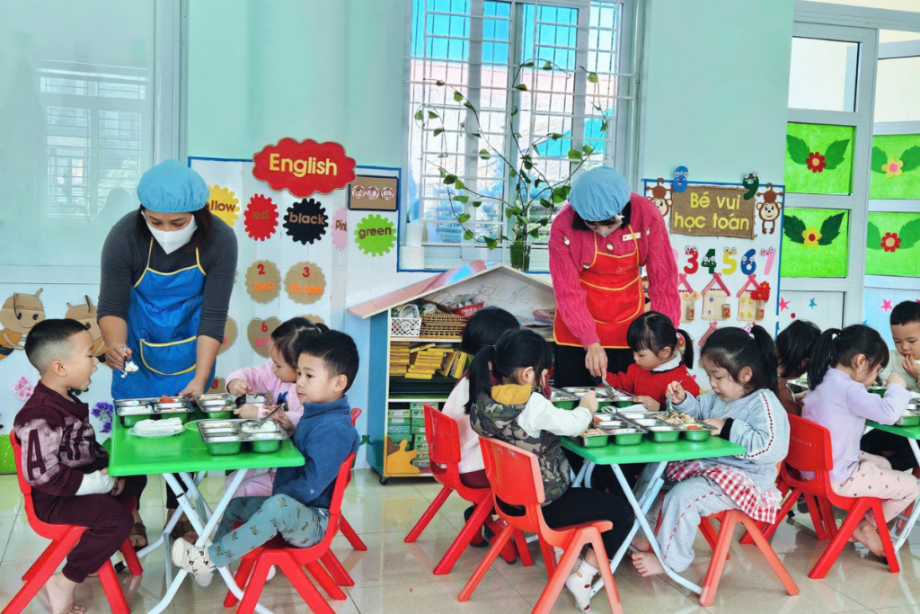 công việc hằng ngày của bảo mẫu là gì?