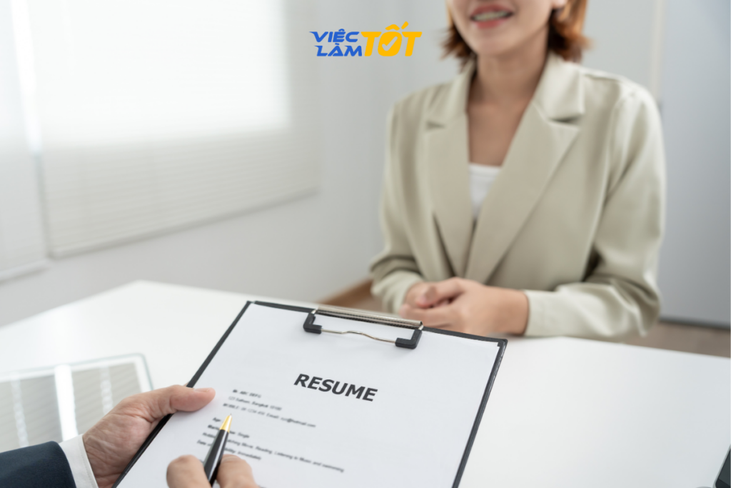Thủ tục công chứng hồ sơ xin việc