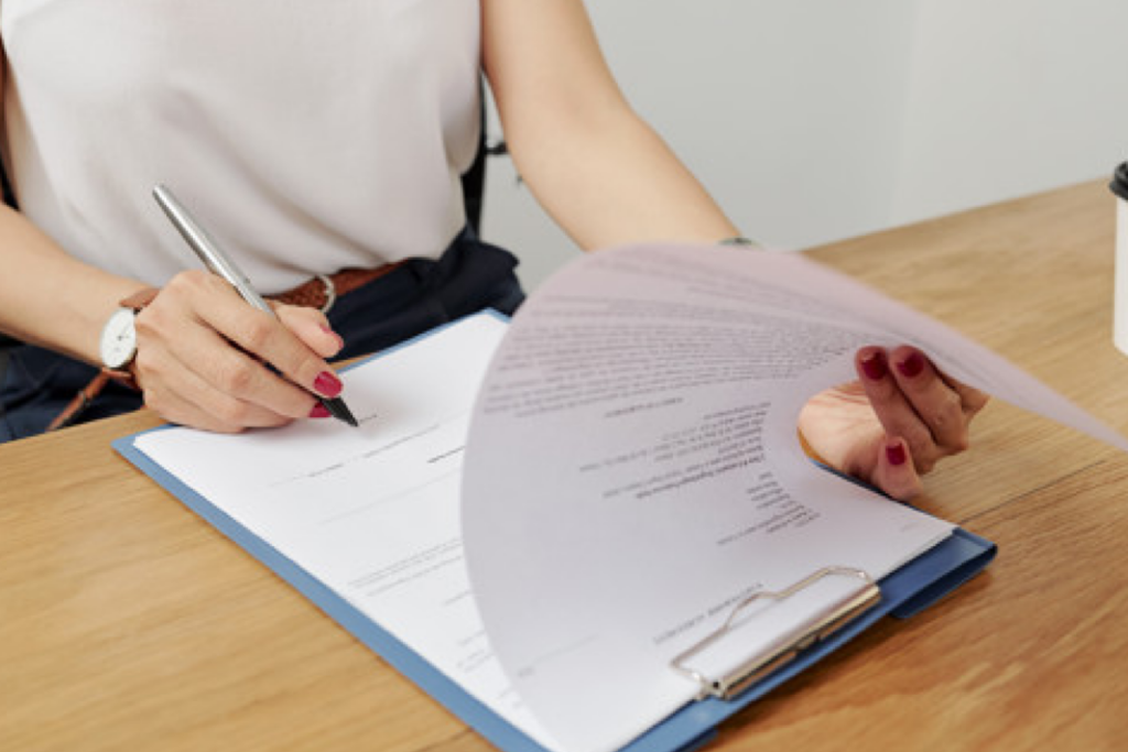 đọc kỹ bản mô tả công việc công nhân