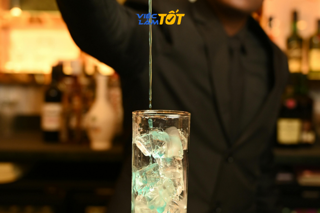 Môi trường làm việc tại bar