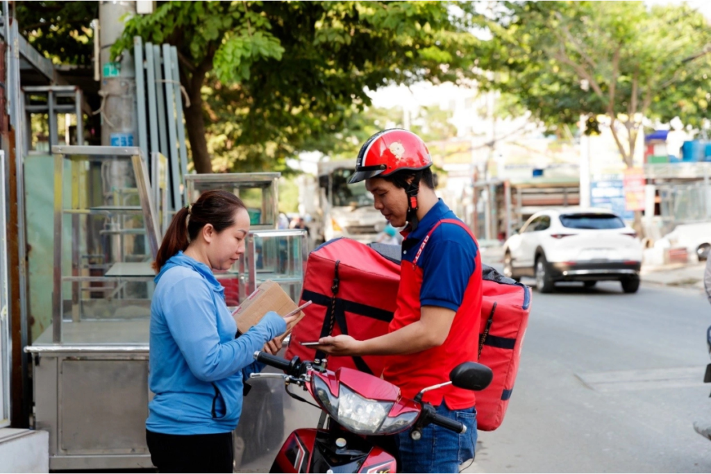 lợi ích của nghề shipper là gì