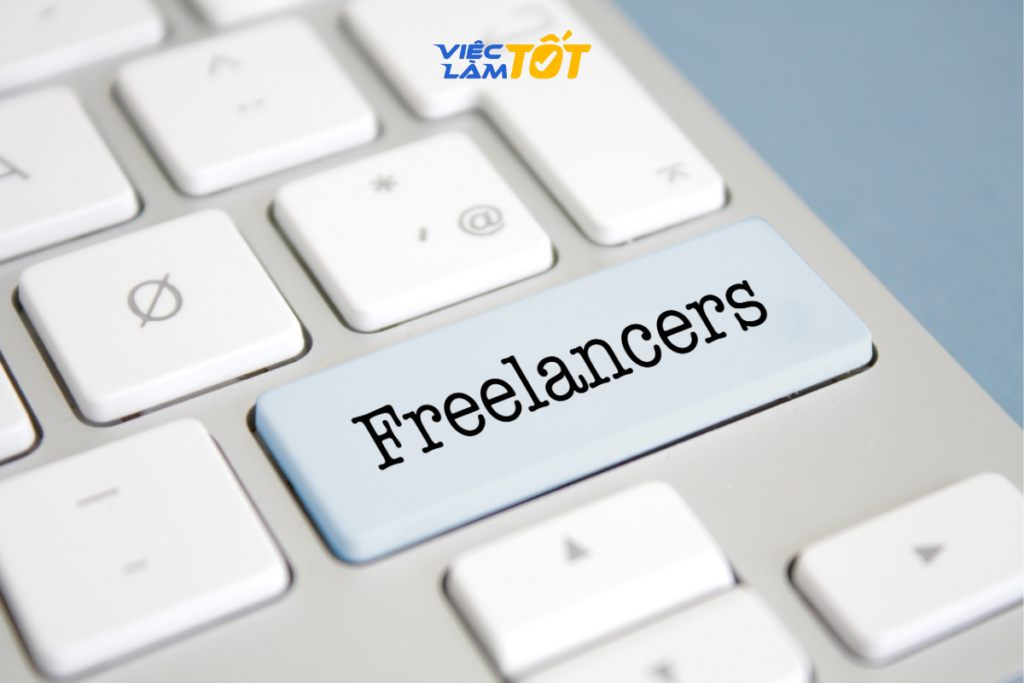 Giao diện tìm việc làm freelance trên điện thoại