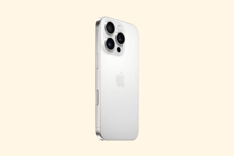 iPhone titan trắng sang trọng, khung titan bền nhẹ, chống trầy hiệu quả