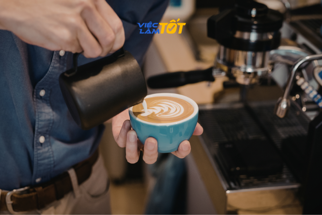 Môi trường làm việc chuyên nghiệp giúp nhân viên pha chế phát huy tối đa khả năng sáng tạo