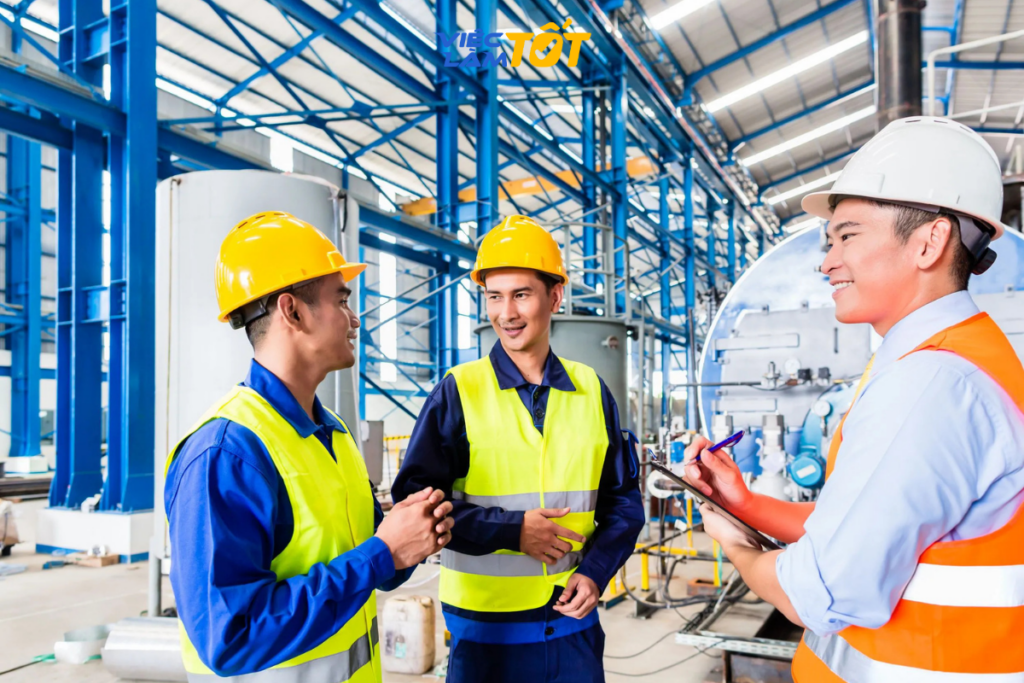 Công nhân cần chú ý kỹ đến số giờ tăng ca và phụ cấp ca đêm