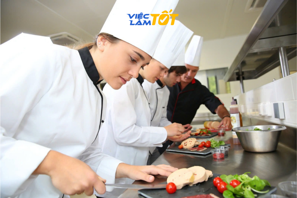 Nghề đầu bếp luôn khát nhân lực