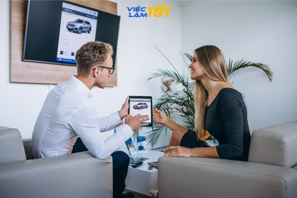Tìm hiểu chi tiết tư vấn viên là gì và các công việc hàng ngày