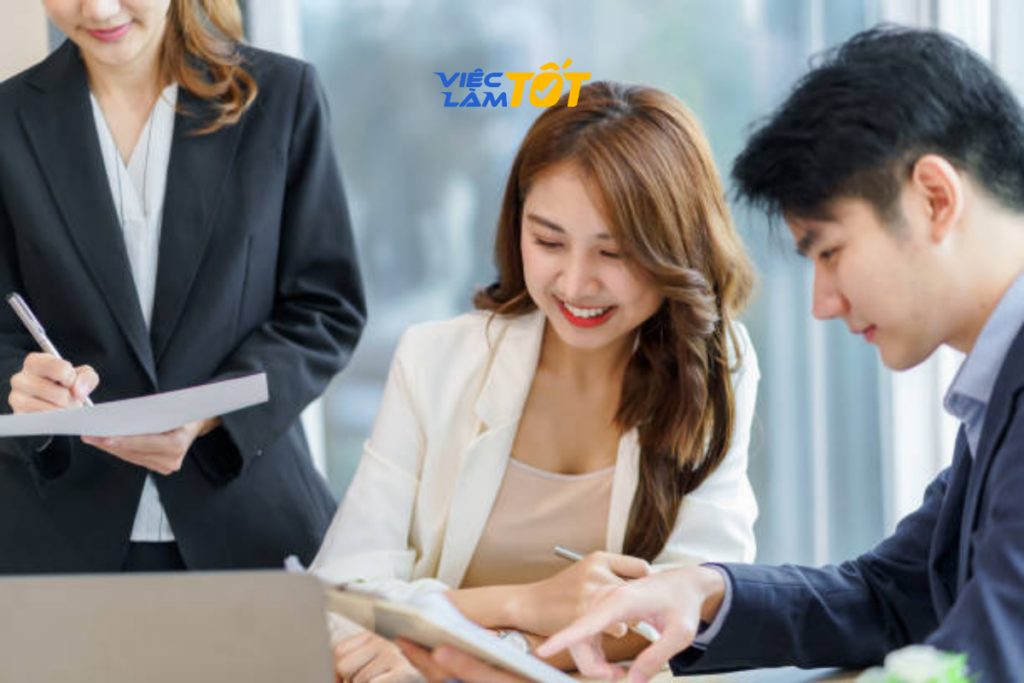 Quyết định nghỉ việc trong thời gian thử việc cần sự cân nhắc kỹ lưỡng giữa cảm xúc và thực tế