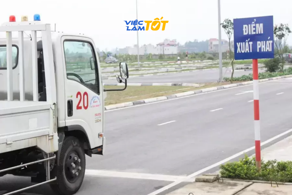 Kiểm tra sức khỏe là bước bắt buộc trước khi đăng ký học bằng lái xe hạng C