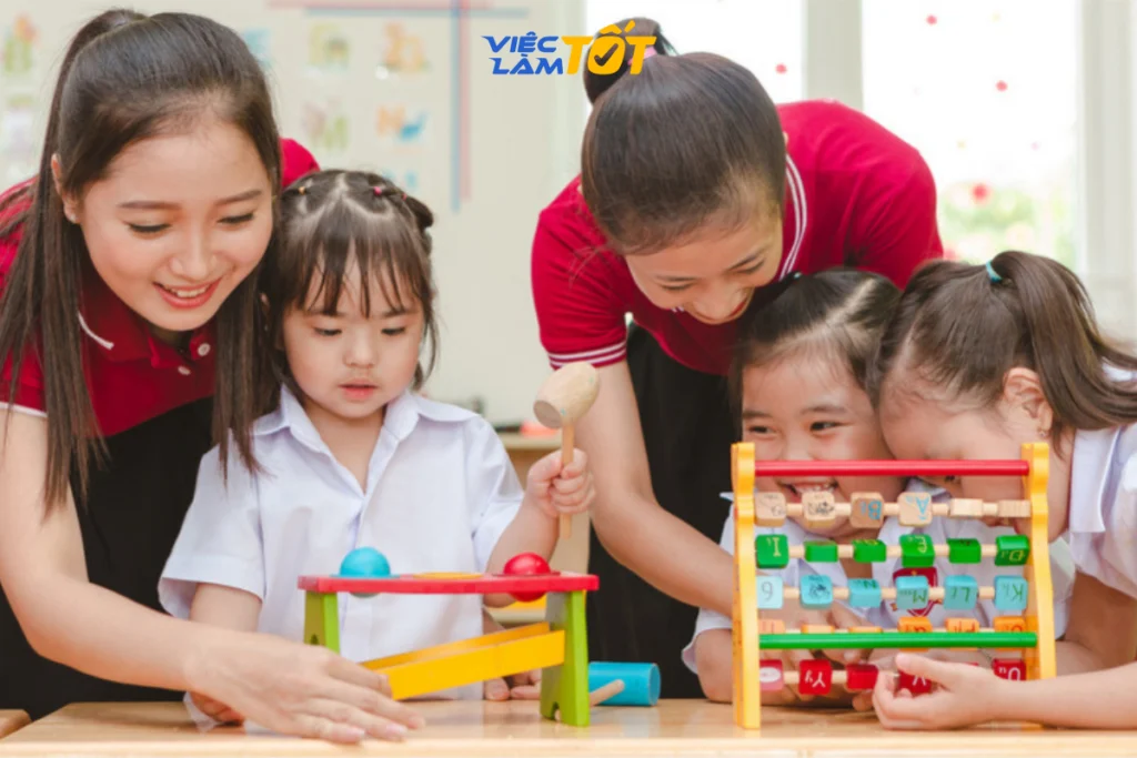 Thu nhập của nghề giáo viên mầm non hiện nay
