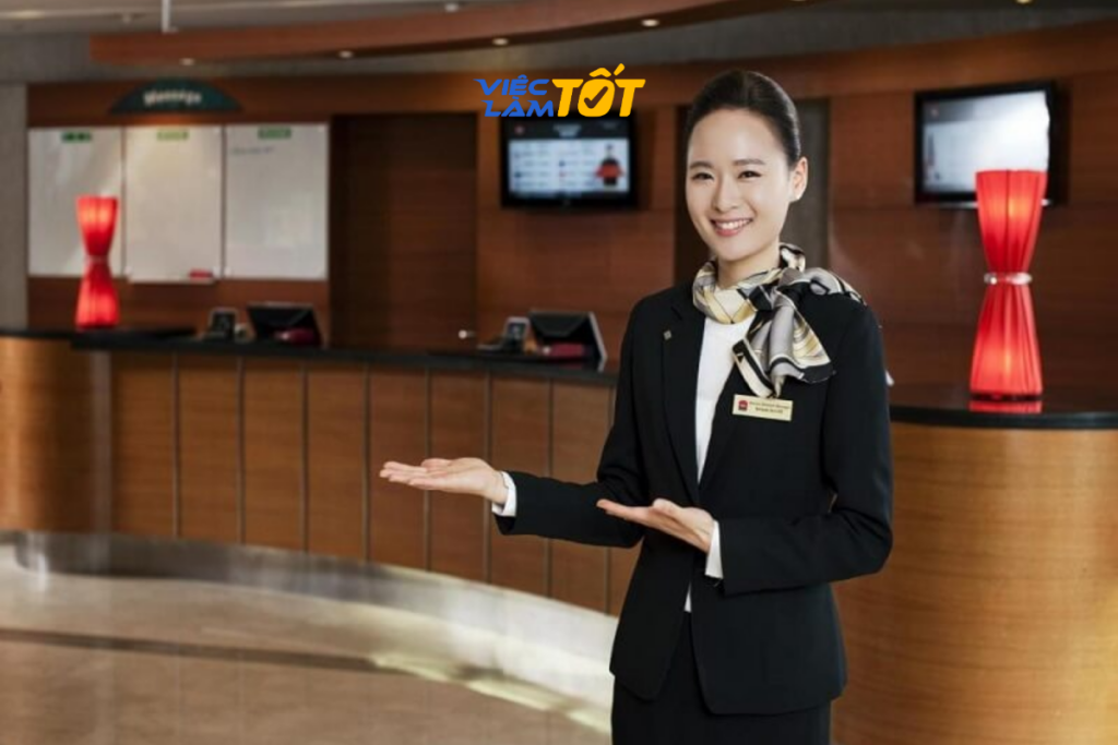 Sự tự tin và nụ cười rạng rỡ là điểm cộng lớn trong buổi phỏng vấn lễ tân