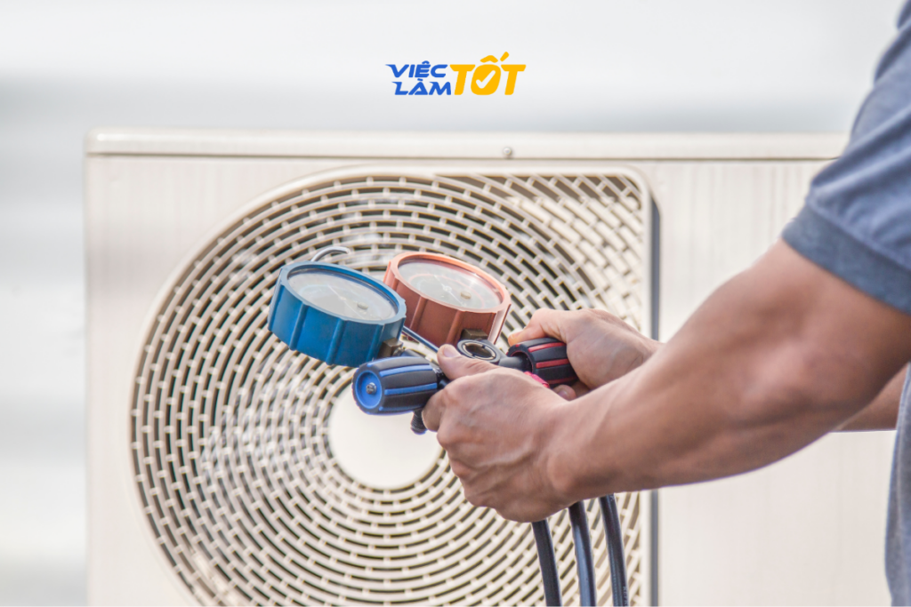 Kỹ năng sửa chữa bo mạch giúp thợ điện lạnh nâng cao giá trị bản thân và thu nhập