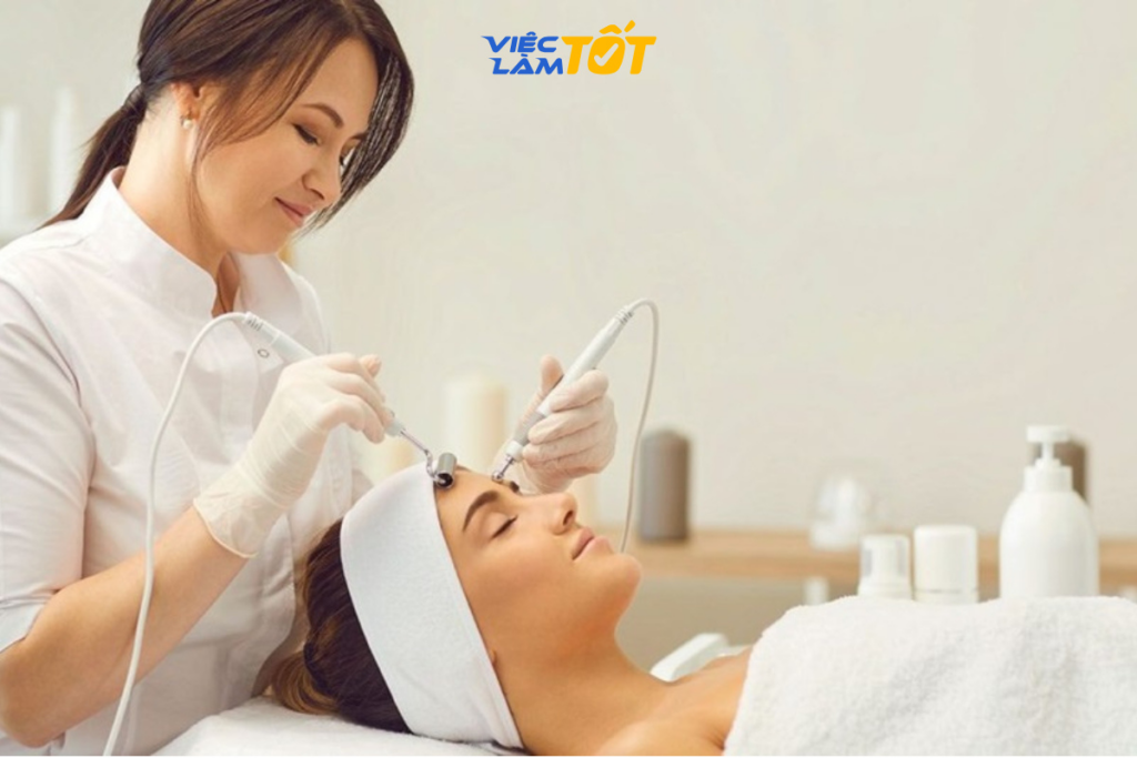 Góc khuất của nghề kỹ thuật viên spa là gì