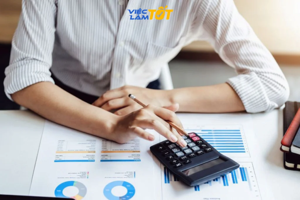 Công việc hằng ngày của kế toán thuế