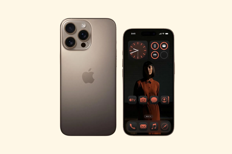 iPhone 16 Pro Max màu Titan Sa Mạc hợp mệnh Thổ và Kim