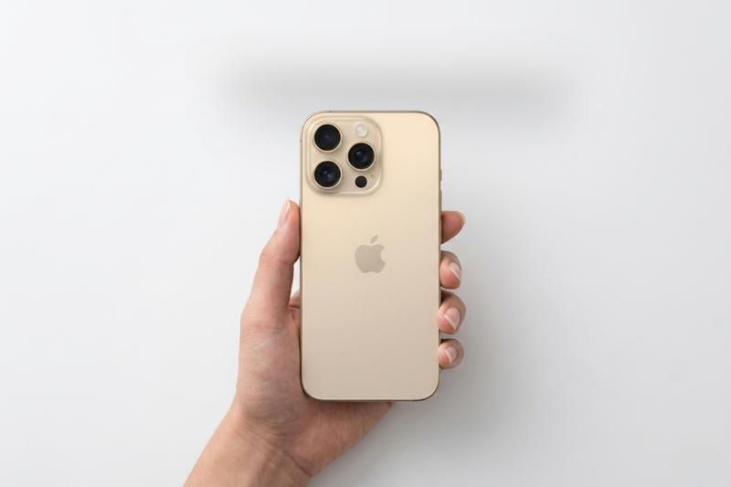 Mệnh Kim nên mua iPhone 26 màu gì?