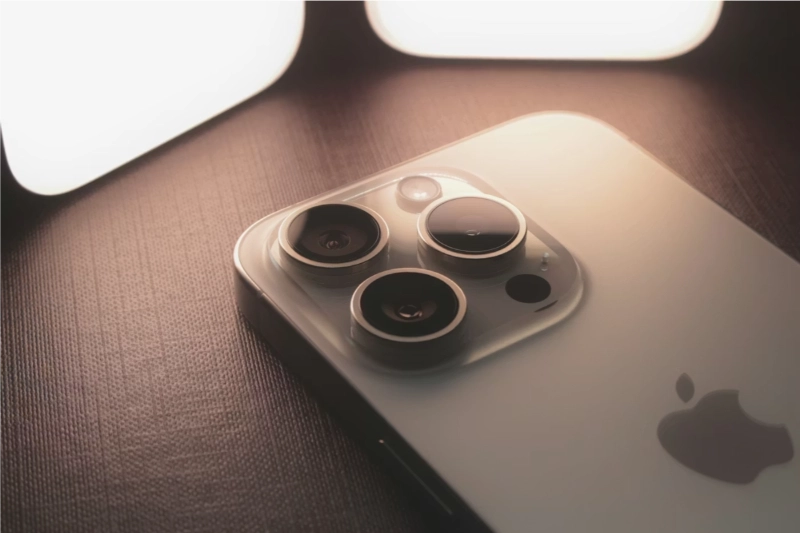 Ống kính góc siêu rộng với cảm biến 48MP của iPhone 16 Pro