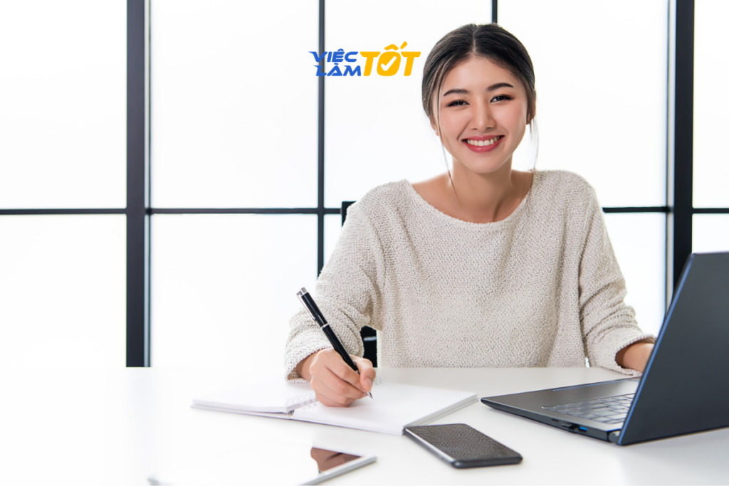 Junior là lực lượng lao động trẻ đầy tiềm năng và nhiệt huyết trong mọi doanh nghiệp