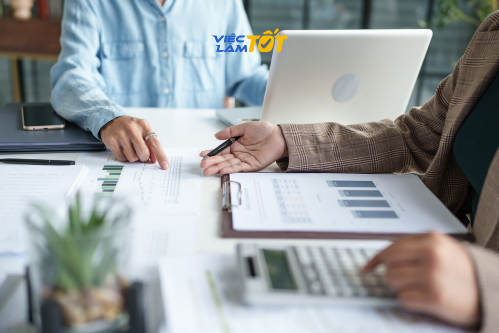 Hiểu rõ Reference Check là gì giúp nhà tuyển dụng và ứng viên chuẩn bị tốt hơn cho quy trình tuyển dụng