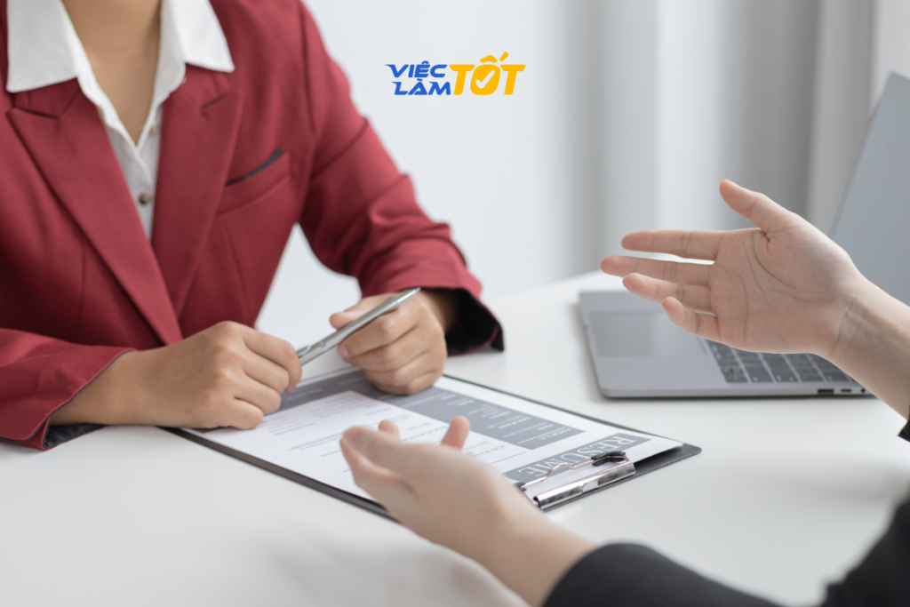 Một kịch bản chi tiết giúp nhà tuyển dụng tự tin dẫn dắt buổi phỏng vấn