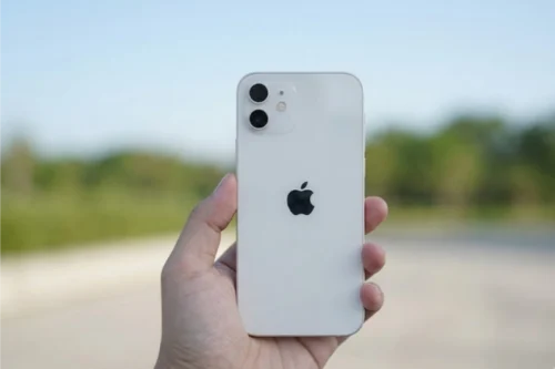 Ảnh chụp từ iPhone 12 mini
