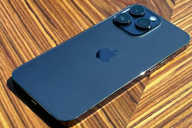 iPhone 14 Pro Max: Cinematic Mode quay video 4K HDR, vẫn là “quái vật” trong làng quay phim
