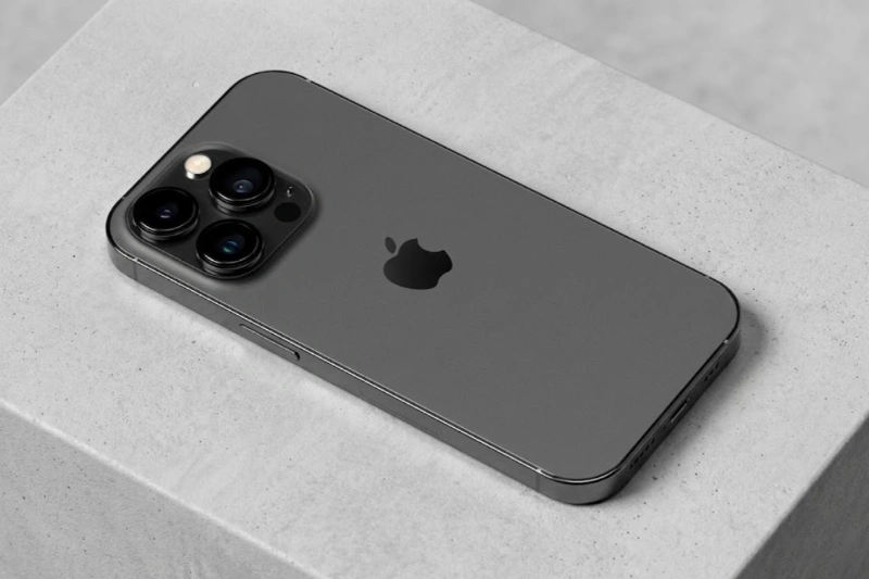 Người yêu thích phong cách tối giản, lịch lãm, trưởng thành sẽ ưa chuộng iPhone 14 Pro Max màu Đen Không Gian