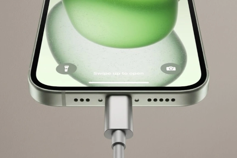 iPhone 15 Plus thay đổi từ Lightning sang USB-C là một bước ngoặt lớn