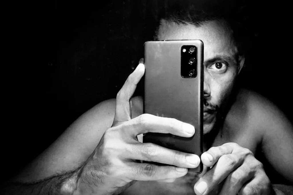 Ảnh sáng tạo với Photographic Styles trên iPhone 15 Pro Max
