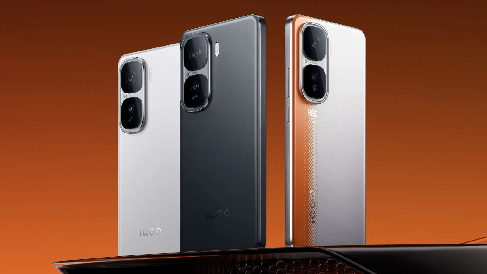 Giới thiệu Vivo iQOO Z10 Turbo