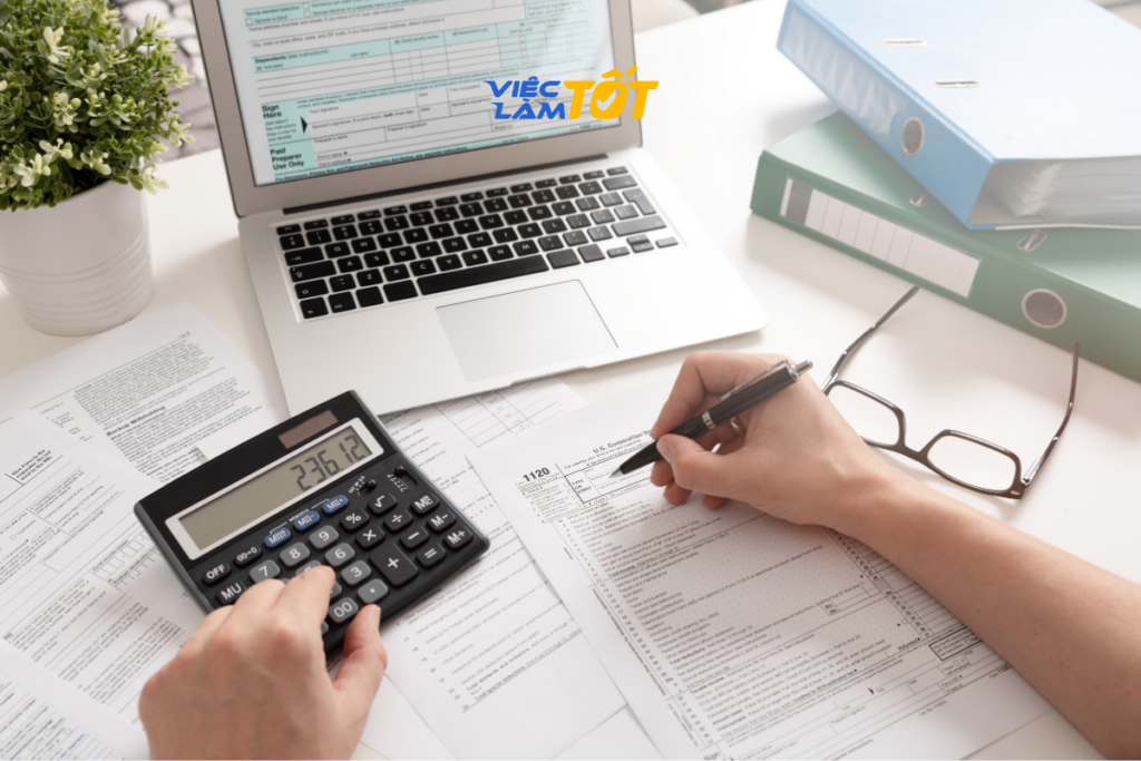 Sự kèm cặp từ Senior là yếu tố tiên quyết để Junior trưởng thành