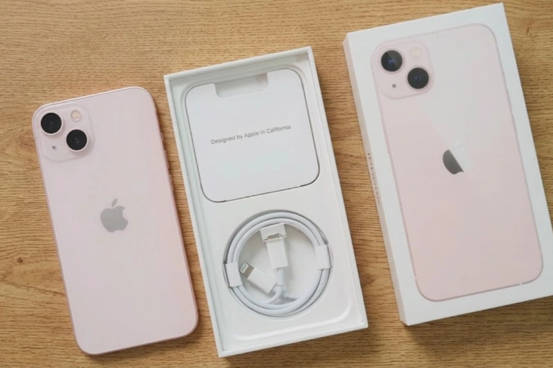 iPhone 13 hoàn toàn có thể đảm bảo thời gian onscreen liên tục từ 6 đến 7 tiếng