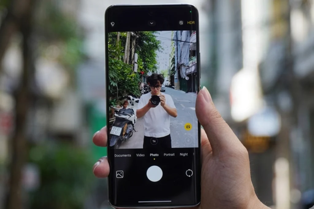 Ảnh từ camera chính iPhone 15 Pro Max 
