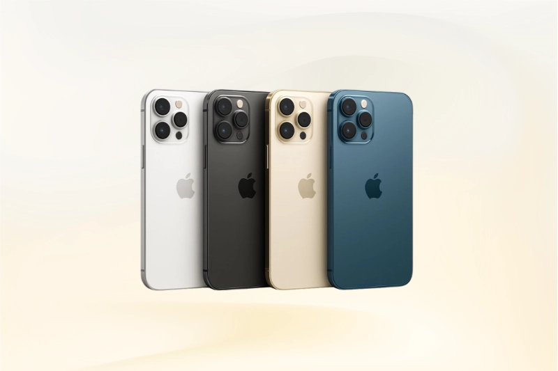 iPhone 12 Pro thiết kế vuông vức, sang trọng và bền bỉ với khung viền thép.