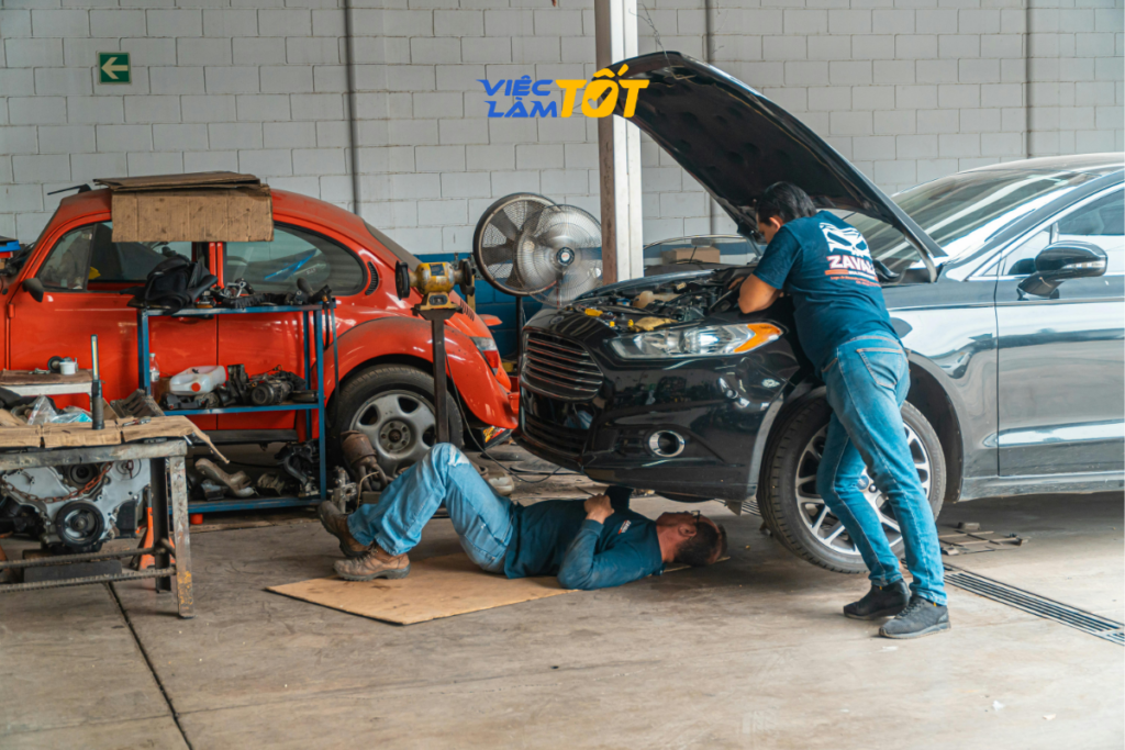Nghề thợ cơ khí đòi hỏi sự chính xác cao và tư duy kỹ thuật nhạy bén