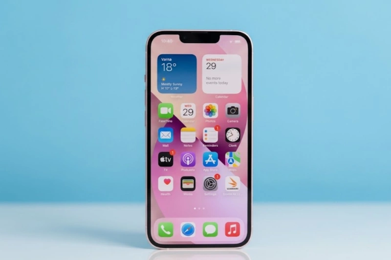 Trải nghiệm hiển thị trên iPhone 13 vẫn thuộc hàng xuất sắc