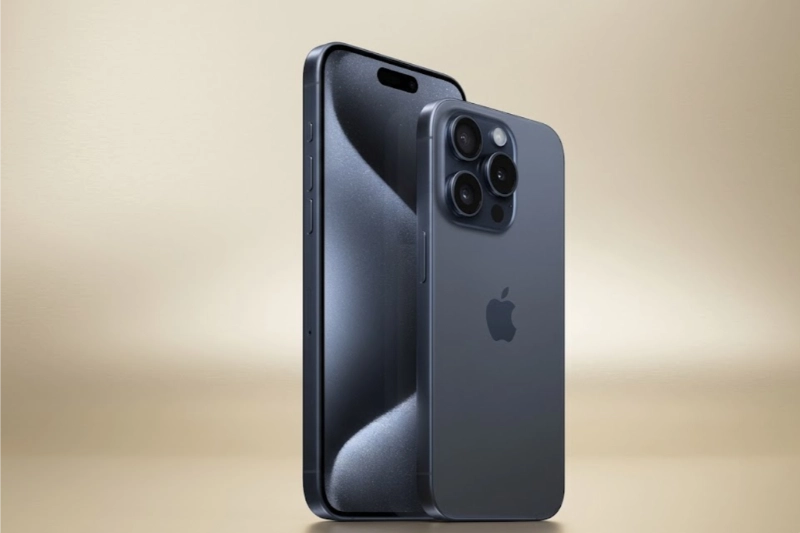 iPhone 15 Pro màu Titan Xanh hợp mệnh Thuỷ và mệnh Mộc.