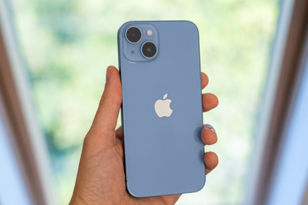 iPhone 14 – Thiết kế vuông vức, sang trọng và tinh tế
