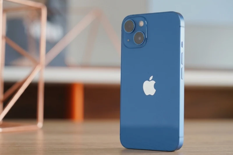 iPhone 13 màu Xanh Dương hợp mệnh gì?