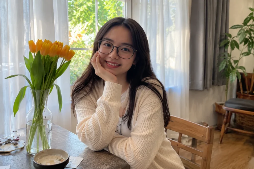 Ảnh từ camera chính iPhone 12 Pro